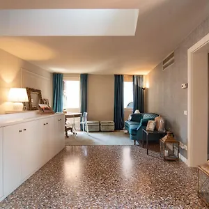 Rooftop San Marco Appartement